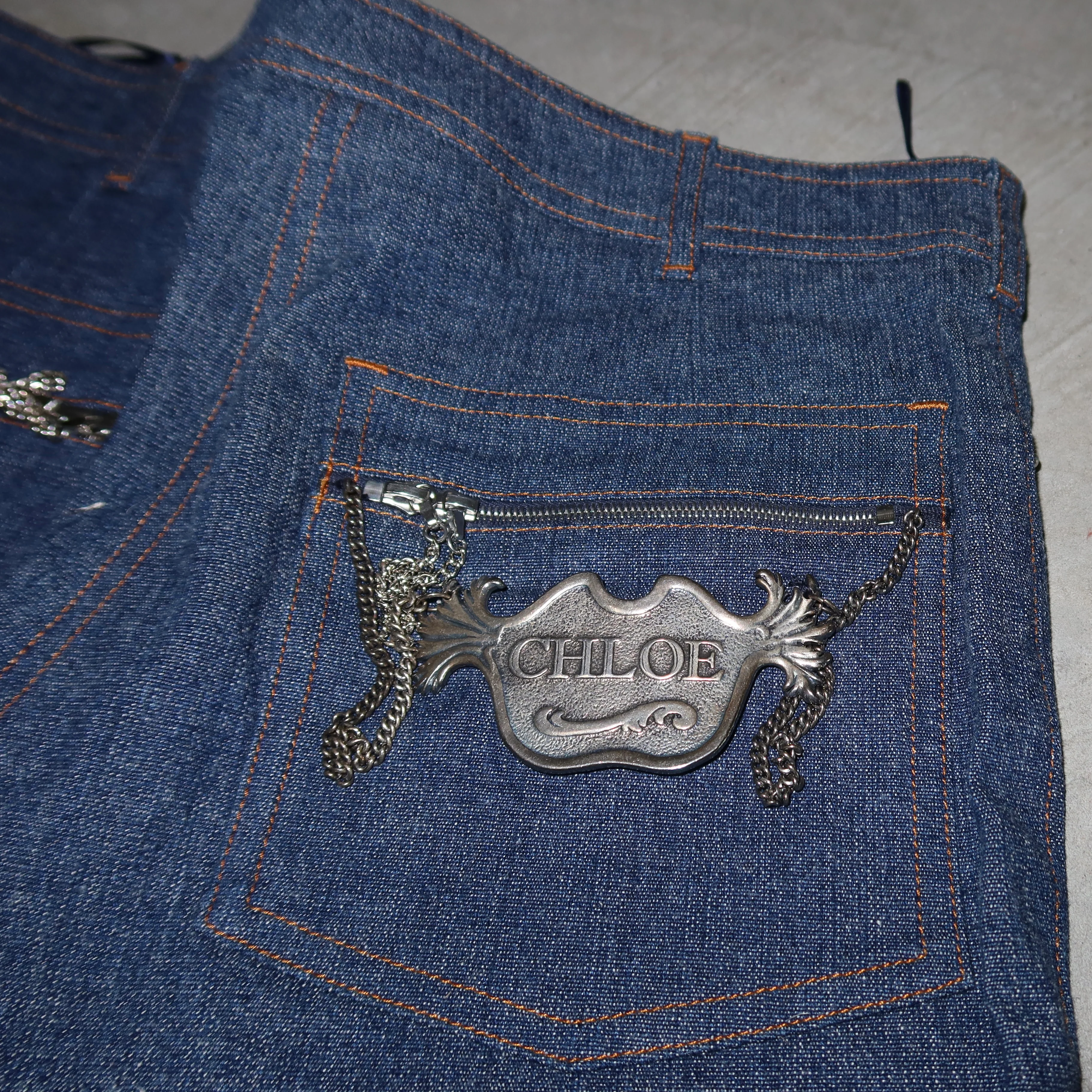 Chloé AW2001 Dark Wash Jeans - Image 6