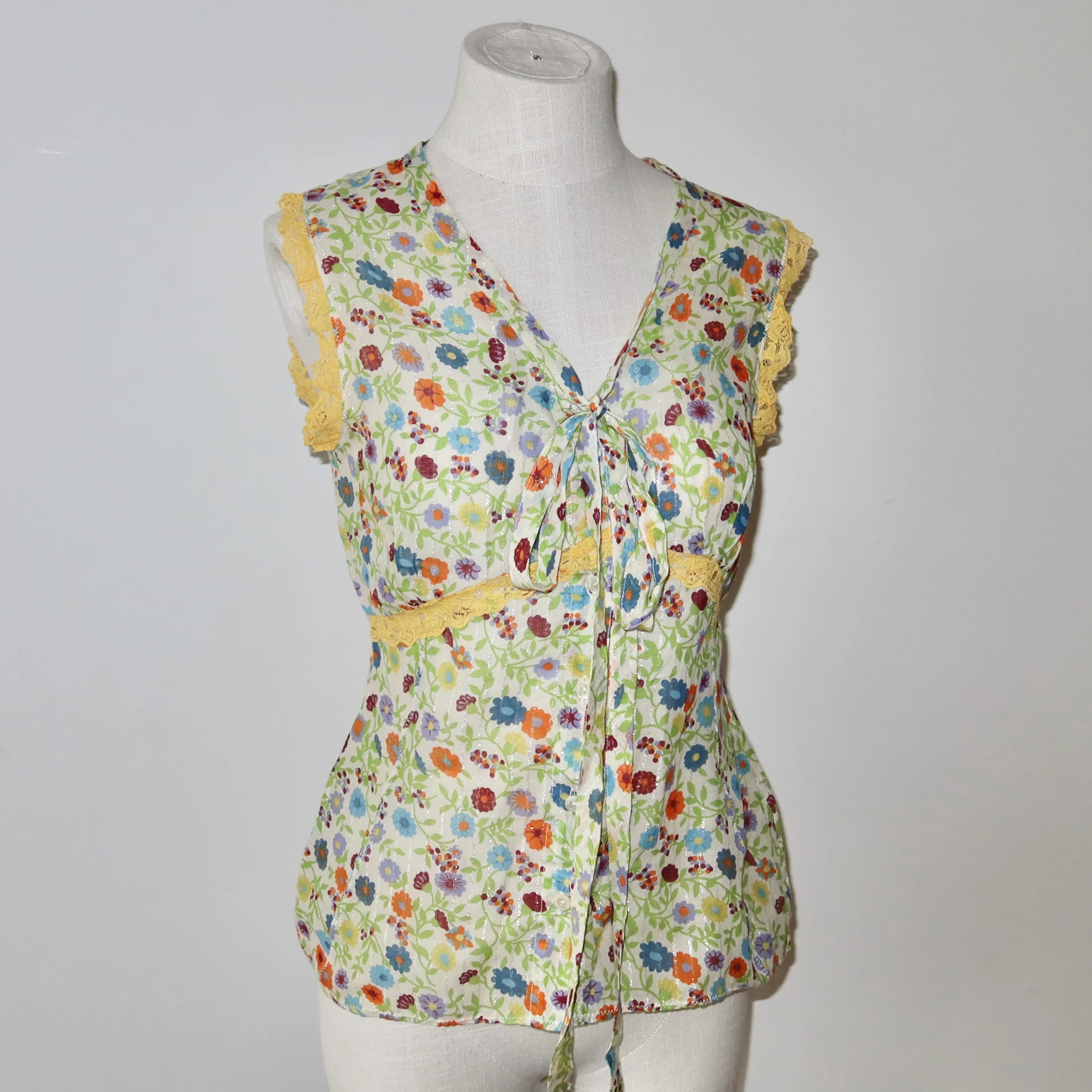 D&G Floral Blouse - Image 3