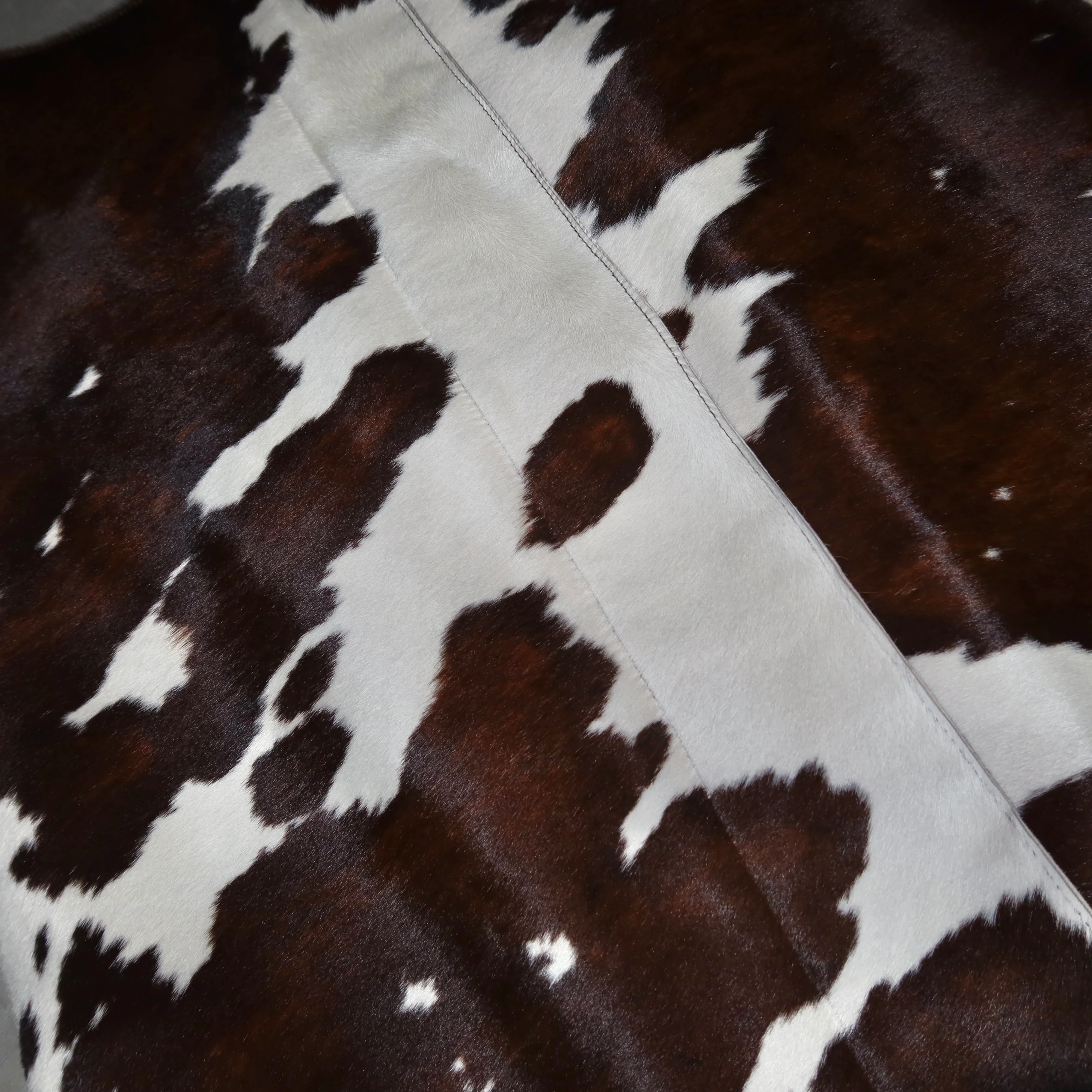 Salvatore Ferragamo AW2004 Cowhide Skirt - Image 8